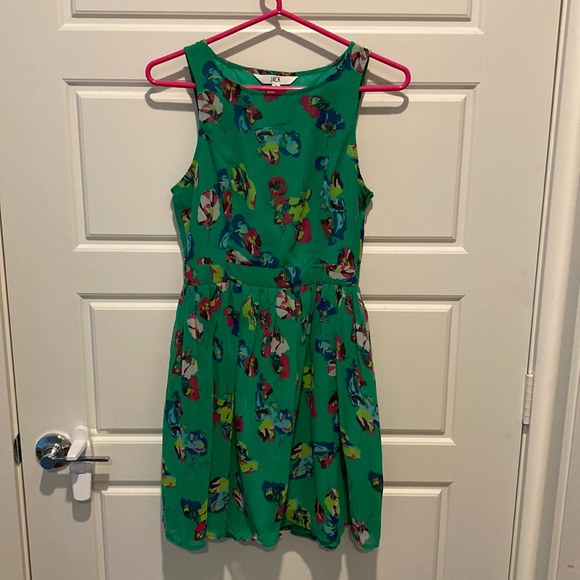 Green Floral Dress - Picture 1 of 2